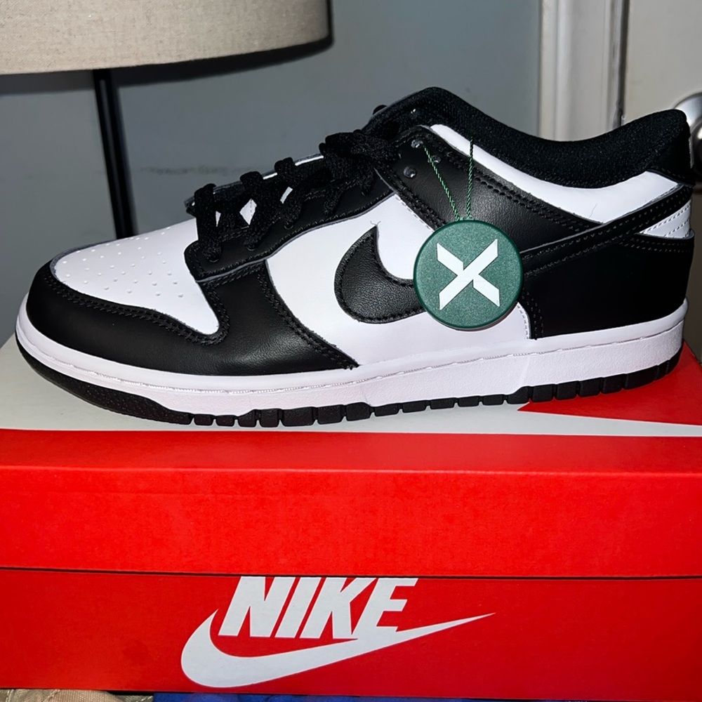 New Nike Dunk Low Retro White Black Panda